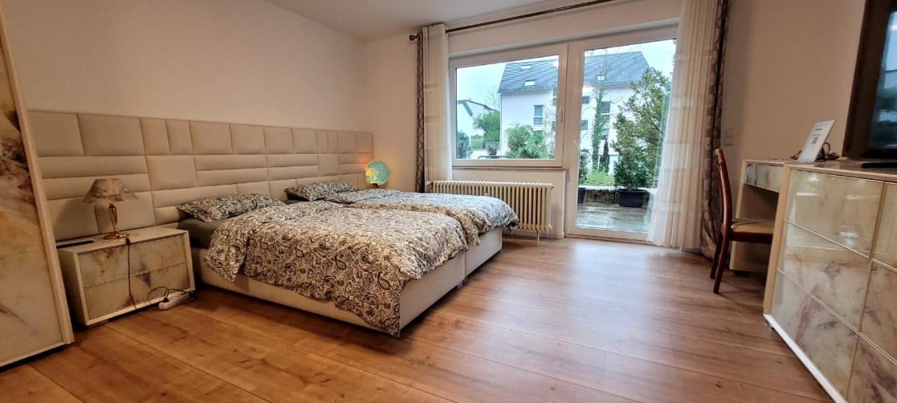 Schoene Wohnung Am Georgenberg Reutlingen Kültér fotó