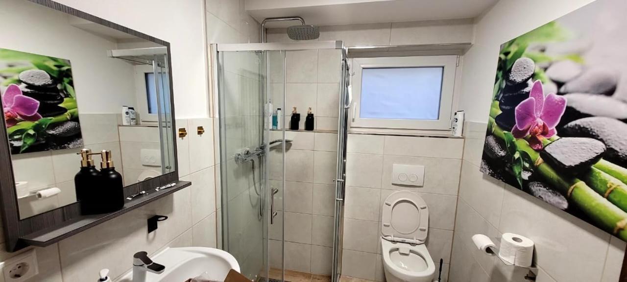 Schoene Wohnung Am Georgenberg Reutlingen Kültér fotó